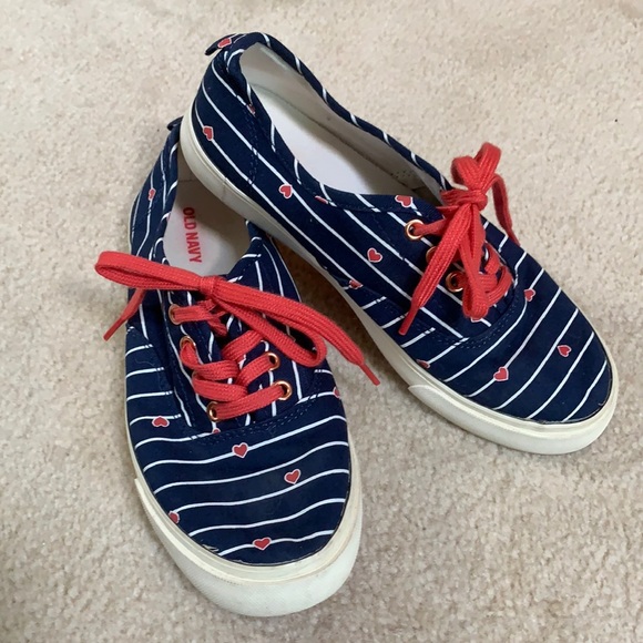 Old Navy shoes - Picture 1 of 2